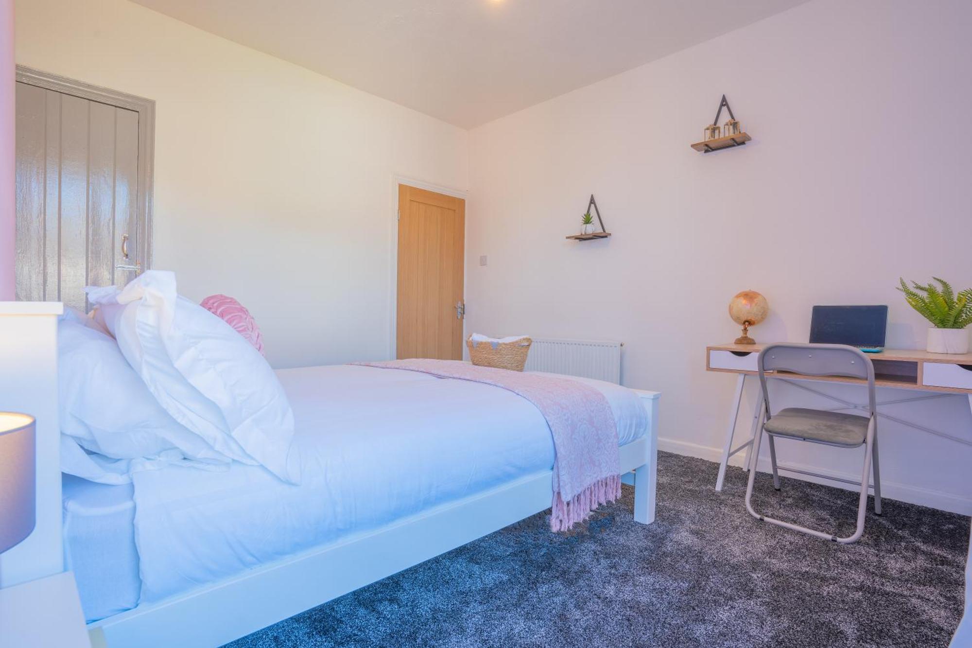 Stayzed E - Ng7 Free Wifi, Parking, Stylish House Near City Centre - Great For Tourists, Families, Contractors & Long Stays نوتينغهام المظهر الخارجي الصورة