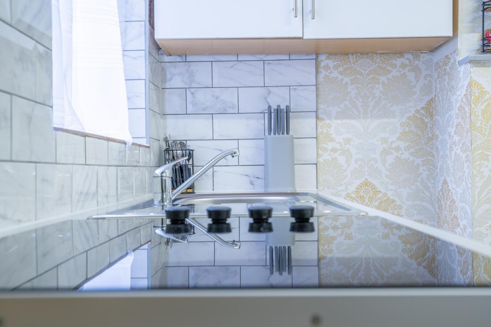 Stayzed E - Ng7 Free Wifi, Parking, Stylish House Near City Centre - Great For Tourists, Families, Contractors & Long Stays نوتينغهام المظهر الخارجي الصورة