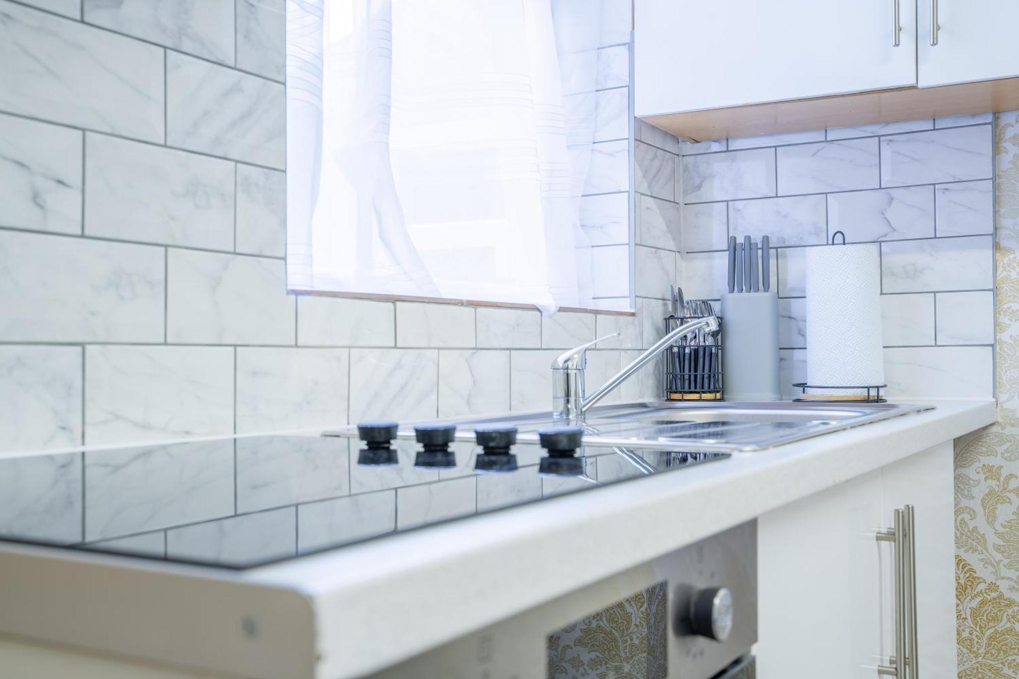 Stayzed E - Ng7 Free Wifi, Parking, Stylish House Near City Centre - Great For Tourists, Families, Contractors & Long Stays نوتينغهام المظهر الخارجي الصورة