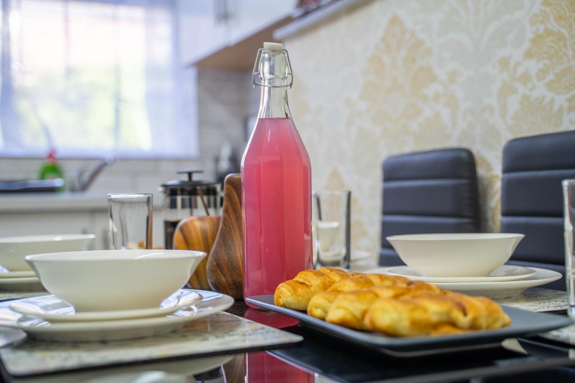 Stayzed E - Ng7 Free Wifi, Parking, Stylish House Near City Centre - Great For Tourists, Families, Contractors & Long Stays نوتينغهام المظهر الخارجي الصورة